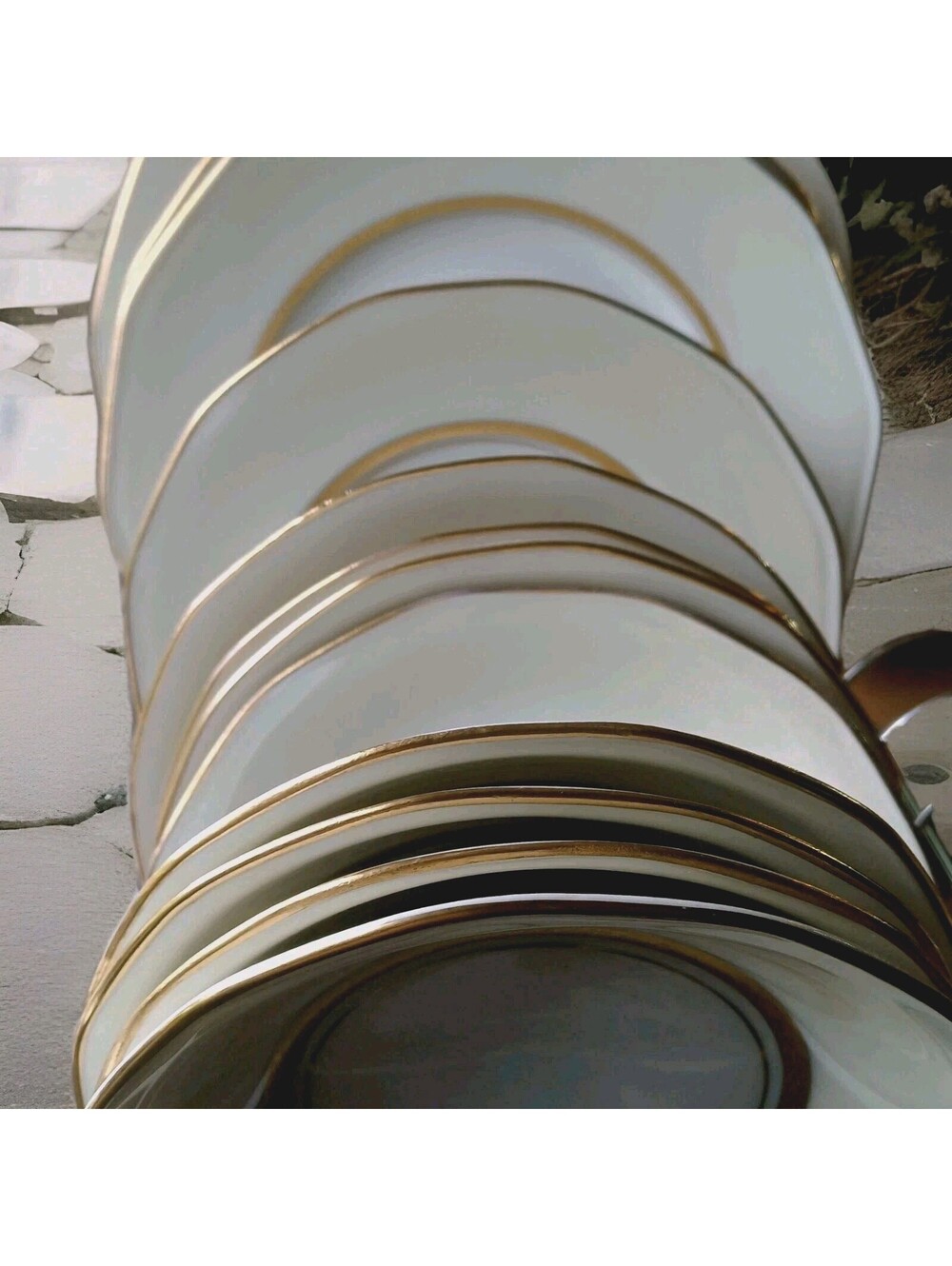 Elite 1930's Theodore Haviland France Gold Trim Porcelain Dinnerware Set of 24